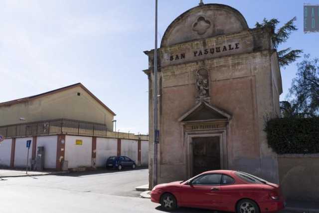 Menhir, chiese, lame, edifici militari: � la dimenticata "zona delle casermette" di Bari